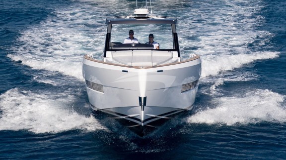 Image of TREEHOUSE yacht #29