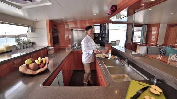 Image of WORLD'S END yacht #14