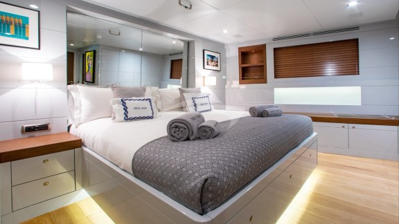 Image of ONLY NOW yacht #24