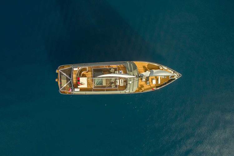 Image of Rara Avis yacht