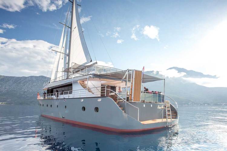 Image of Rara Avis yacht