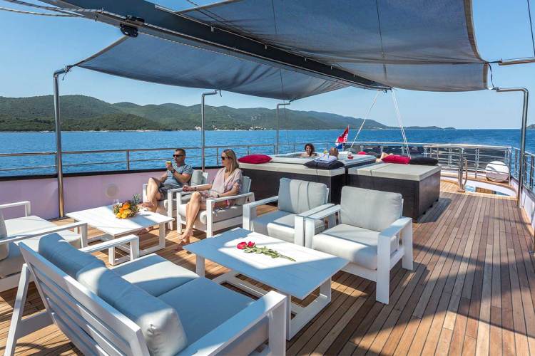Image of Rara Avis yacht