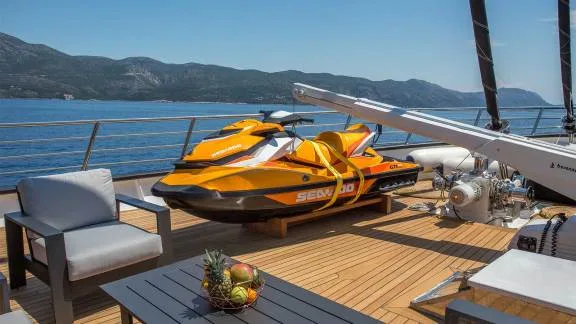 Image of Rara Avis yacht #7