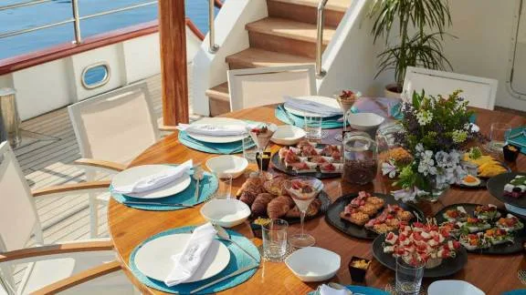 Image of Corsario yacht #20