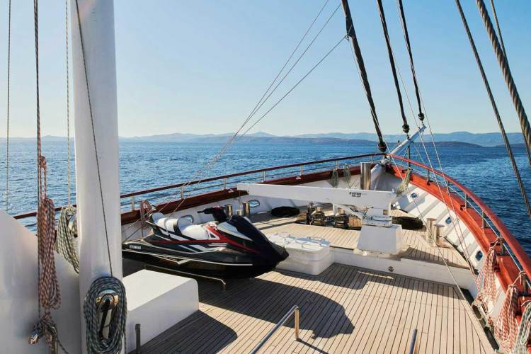 Image of Corsario yacht