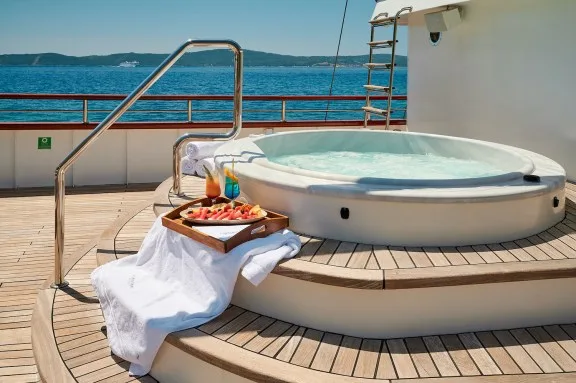 Image of Corsario yacht #13