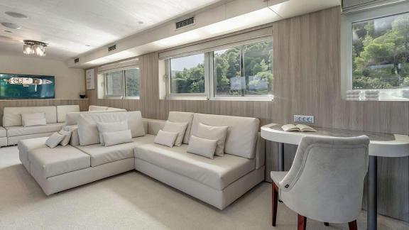 Image of Cristal yacht #7