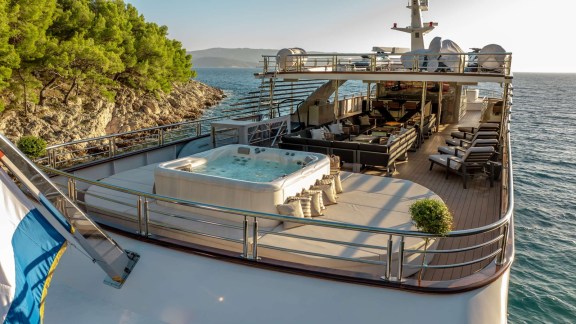 Image of Freedom yacht #5