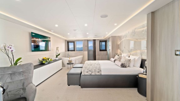 Image of Freedom yacht #10