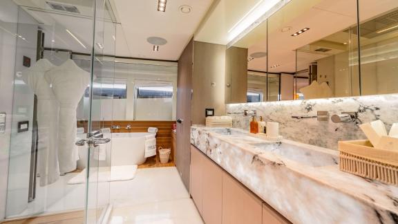 Image of BLISS yacht #18