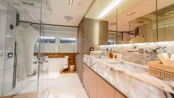 Image of BLISS yacht #18