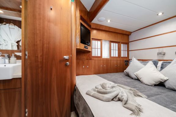 Image of ANNABEL II yacht #26