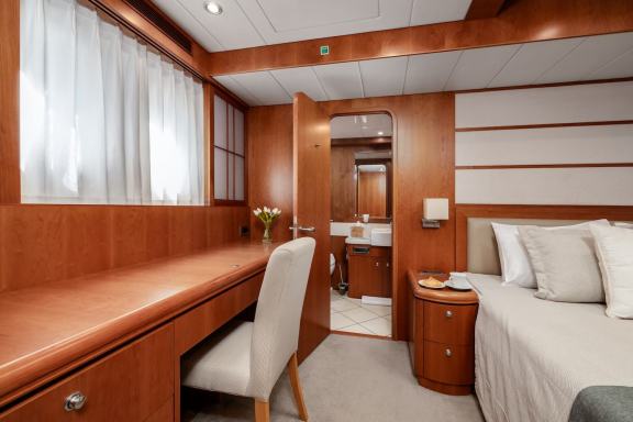 Image of ANNABEL II yacht #22