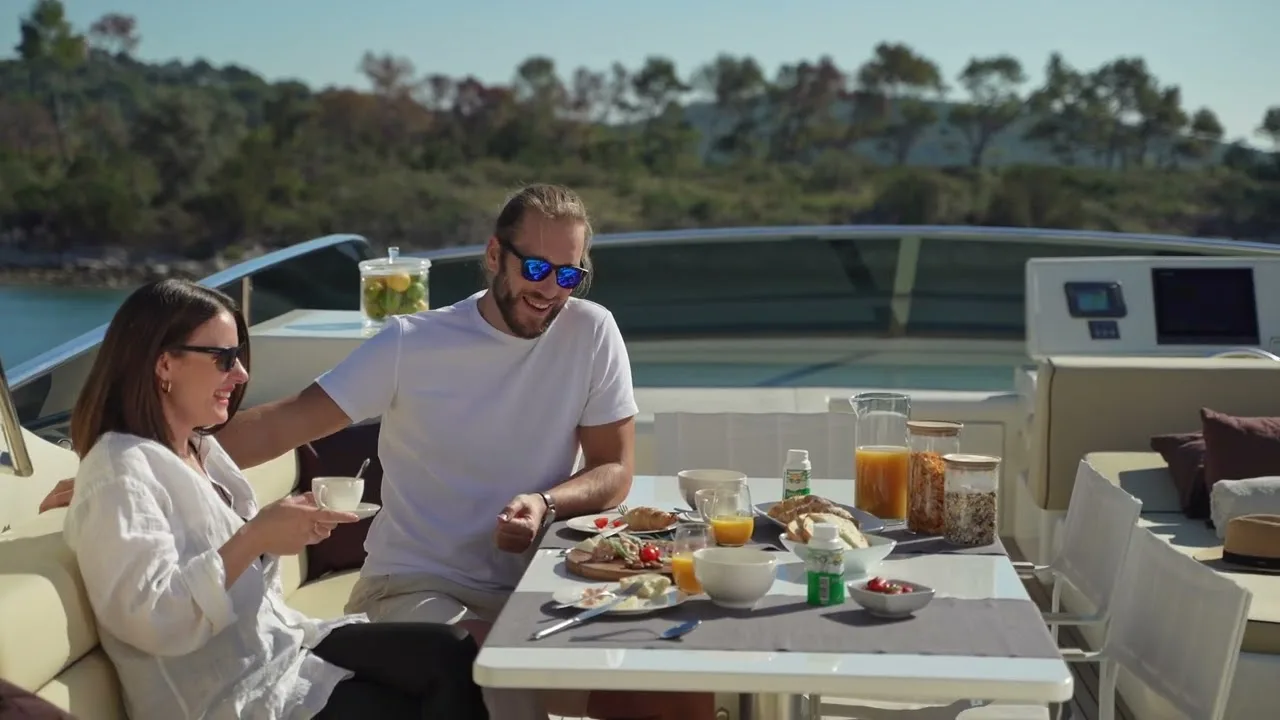 Yacht Video