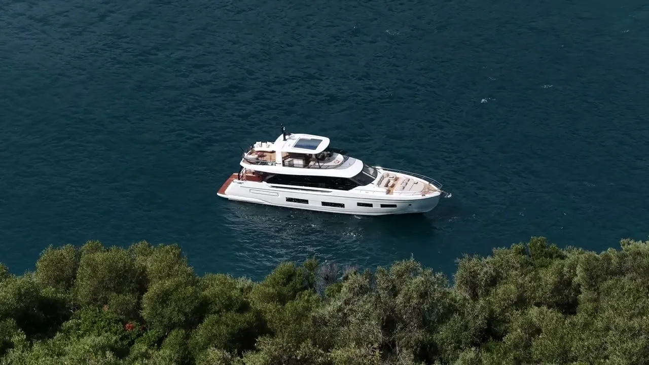 Yacht Video