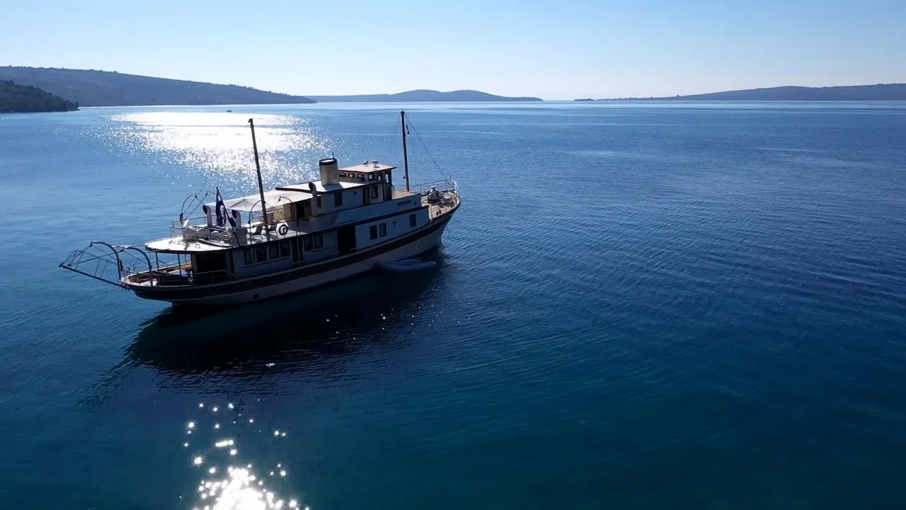 Yacht Video