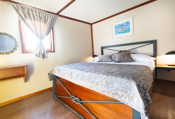 GALLANT Double Cabin
