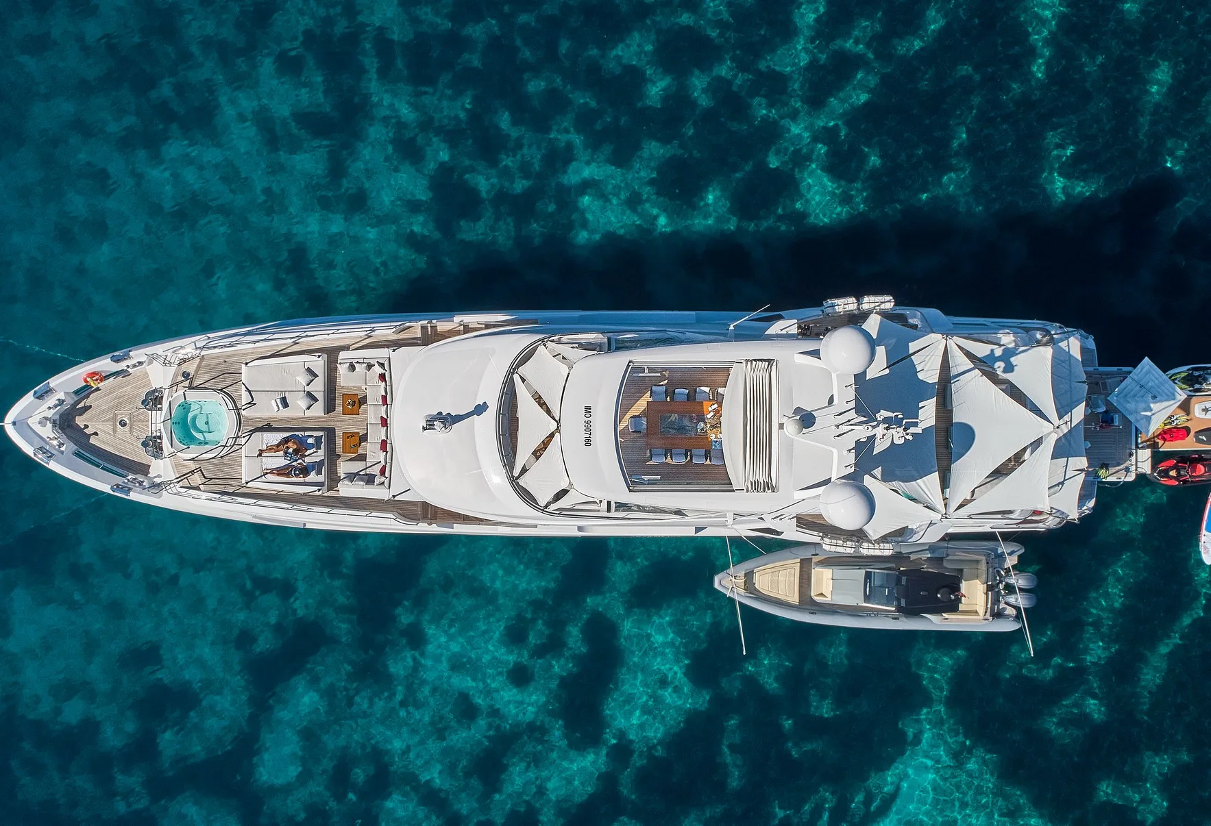 HAPPY ME yacht