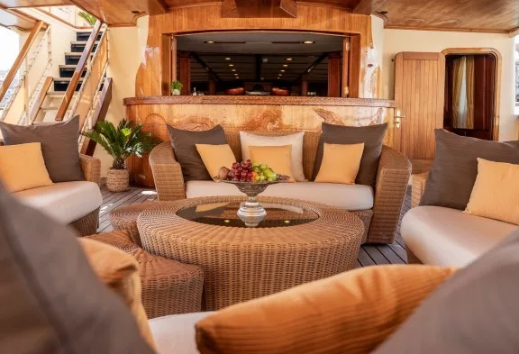 SEAGULL III Aft Deck