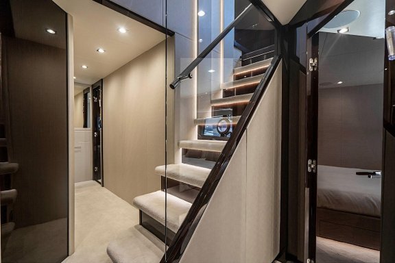 Image of QUANTUM yacht #21