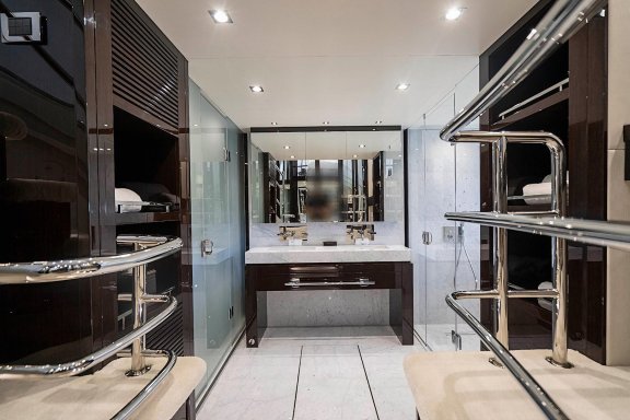 Image of QUANTUM yacht #17