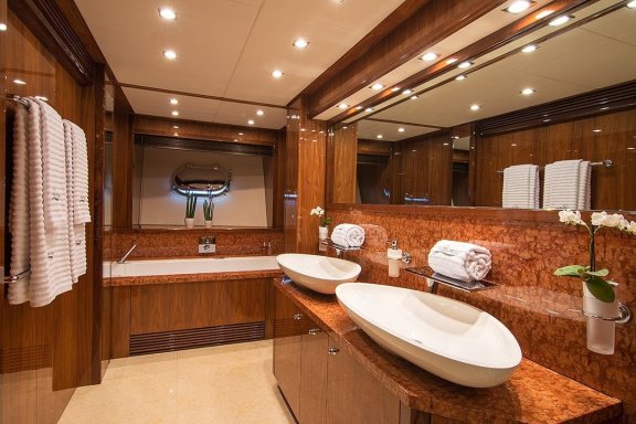 Image of PATHOS yacht #35