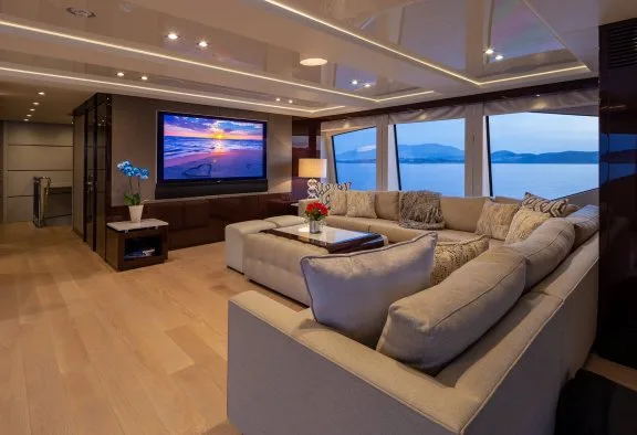 Image of AQUA LIBRA yacht #19