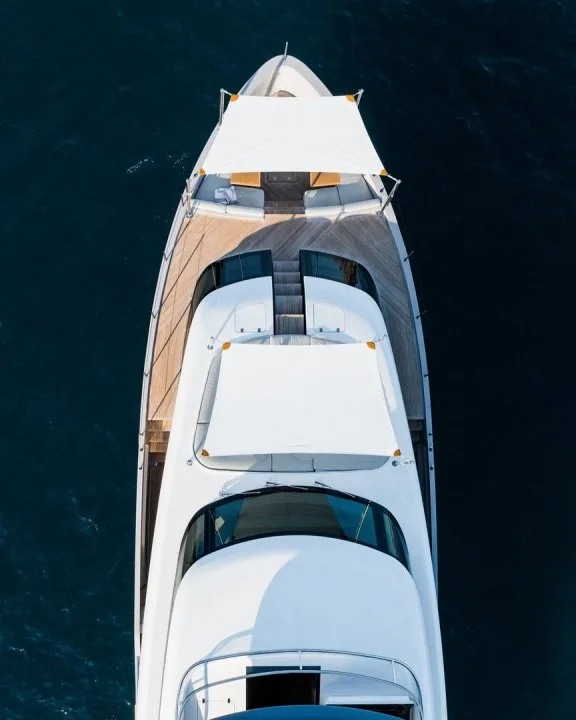Image of Akira yacht #3