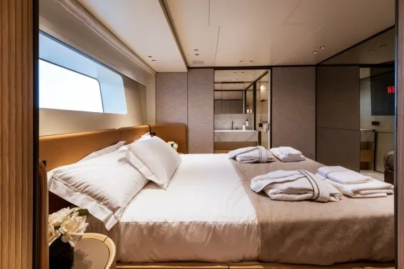 Image of Akira yacht #22