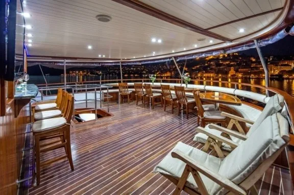 The 41m Yacht CESARICA