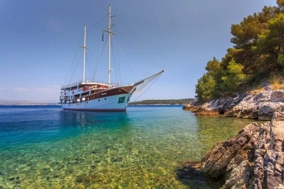 The 41m Yacht CESARICA