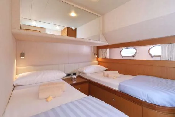 Twin Cabin