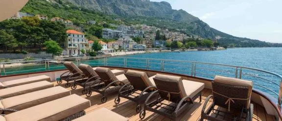 Sunbathing Area