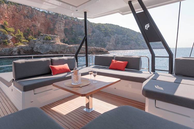 Sun Deck Seating