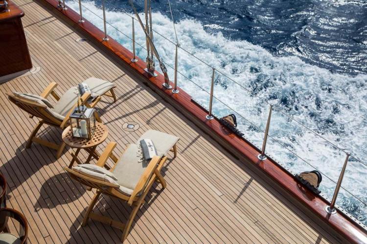 Sun loungers