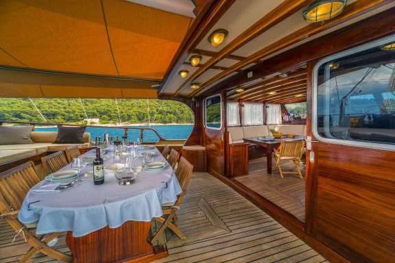 Aft Deck Dining