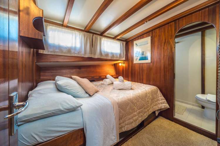 Double Guest Cabin