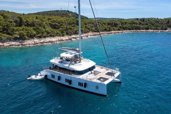 Luxury Yacht MR SI