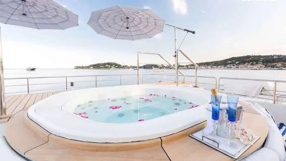 Spa Pool