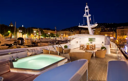 Yacht SOPHIE BLUE - Sundeck at Night