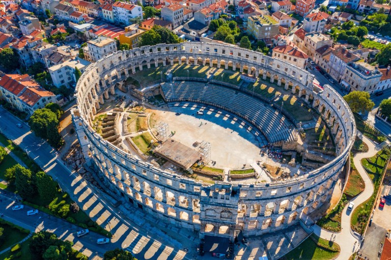Epic 7-Day Pula Yacht Charter Itinerary: Northern Croatia & Brijuni National Park