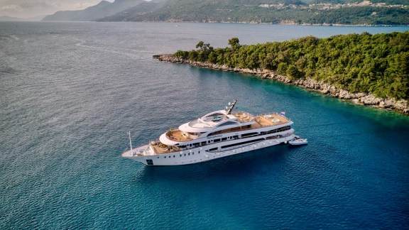 Croatia luxury yacht charter, Symphony