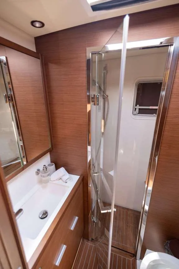 Image of ADRIATIC LION (Lagoon 620) yacht #9