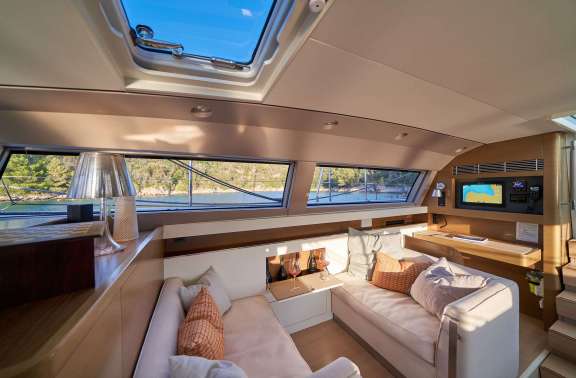 Image of AENEA (CNB 76) yacht #14