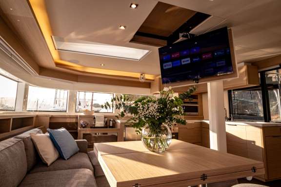 Image of AGENDA 55 (Lagoon 55) yacht #2