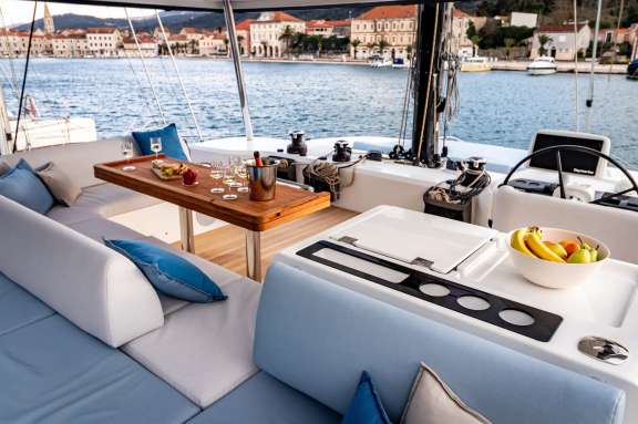 Image of AGENDA 55 (Lagoon 55) yacht #5