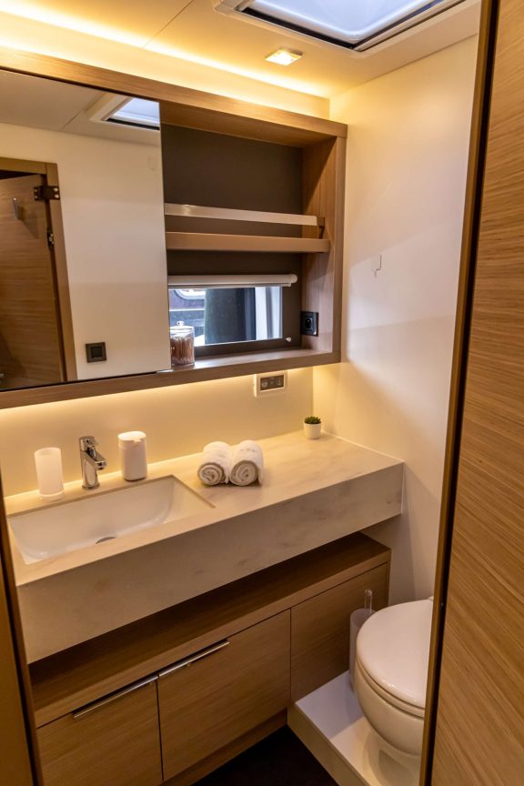 Image of AGENDA 55 (Lagoon 55) yacht #7