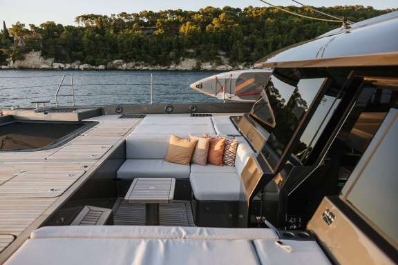 Image of AHALYA yacht #18