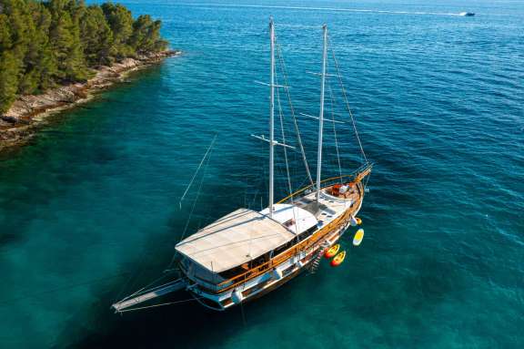 Image of Allure yacht #11
