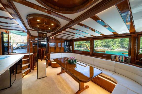 Image of Allure yacht #3